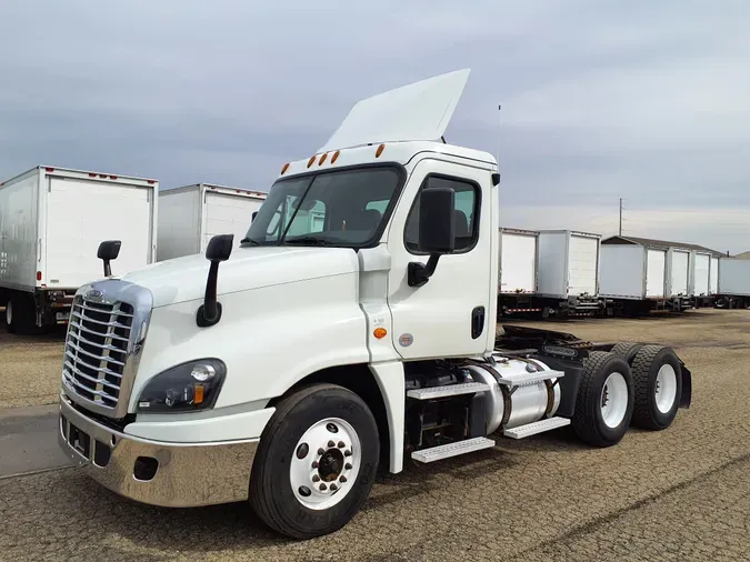 2018 FREIGHTLINER/MERCEDES CASCADIA 1250754d0e16ec72969d6a91e938225b90b