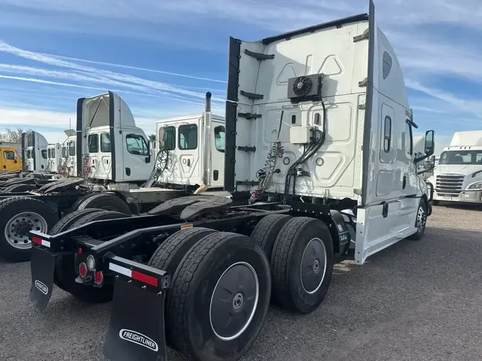 2020 FREIGHTLINER/MERCEDES NEW CASCADIA PX12664