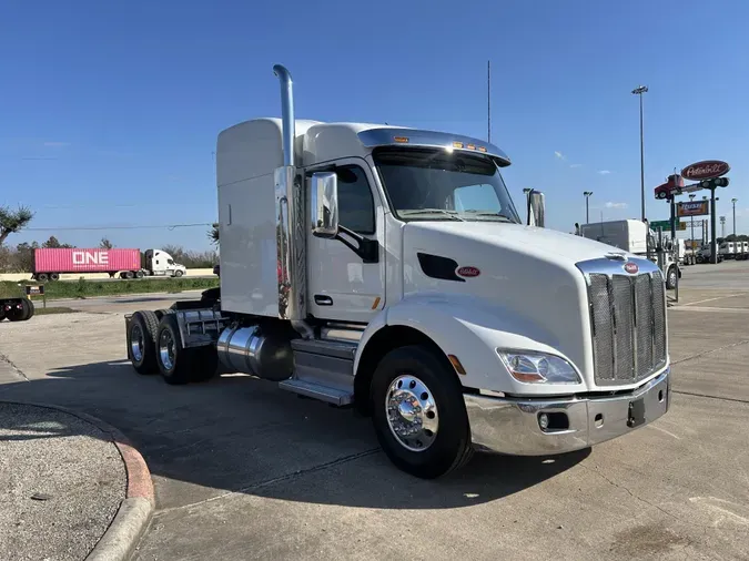 2020 Peterbilt 579