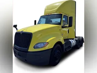 2023 International LT625