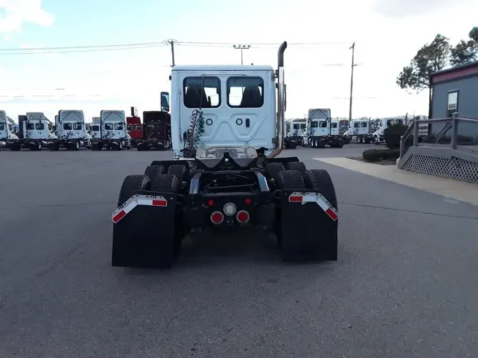 2021 FREIGHTLINER/MERCEDES NEW CASCADIA PX12664