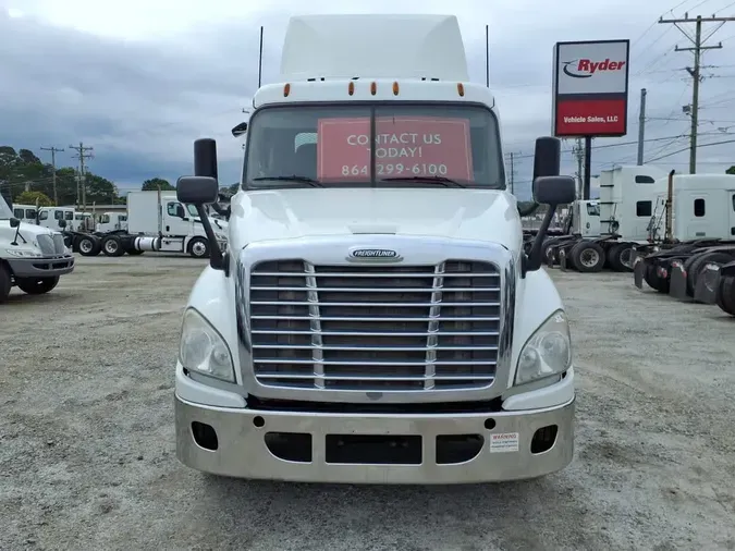2017 FREIGHTLINER CASCADIA 125
