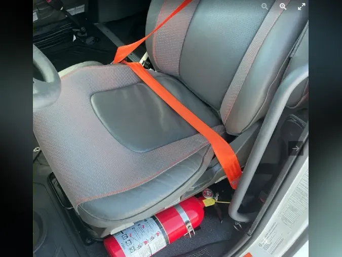 2025 VOLVO VNL64T740076353aff01c201d8dcf14daeeaf8ab2