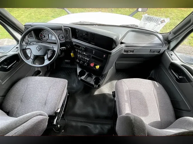 2021 INT LT625 6x4