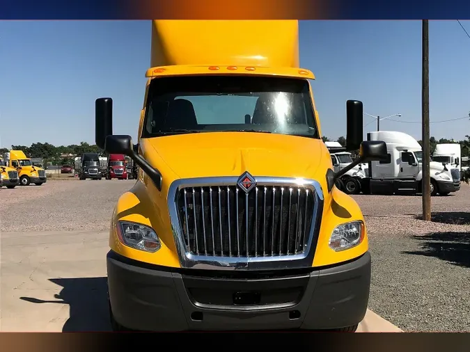 2019 INT LT625 6x4