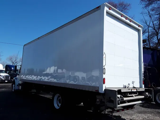 2015 FREIGHTLINER/MERCEDES M2 106