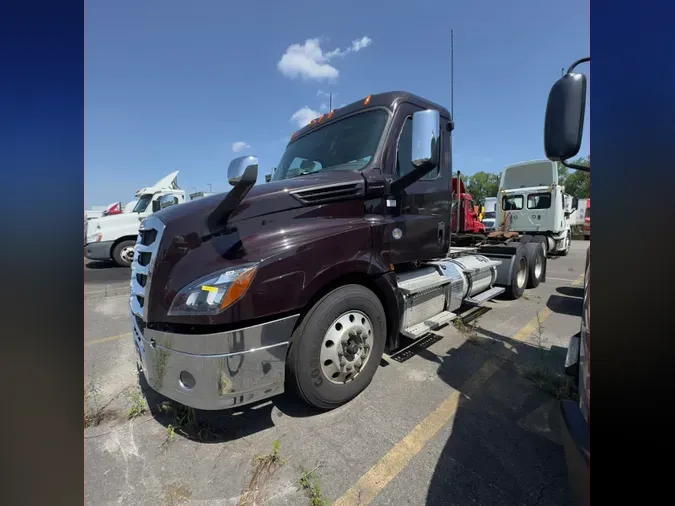 2019 FREIGHTLINER NEW CASCADIA PX126640769272f549cc3093385bdb02ff42a18