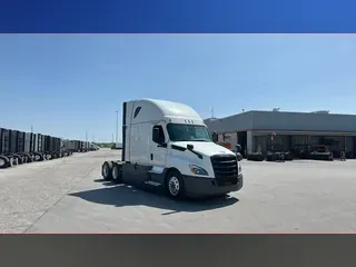 2021 Freightliner Cascadia
