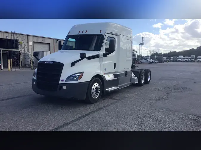 2020 Freightliner Cascadia 12607739d178542a207bb91458d5b7f567b