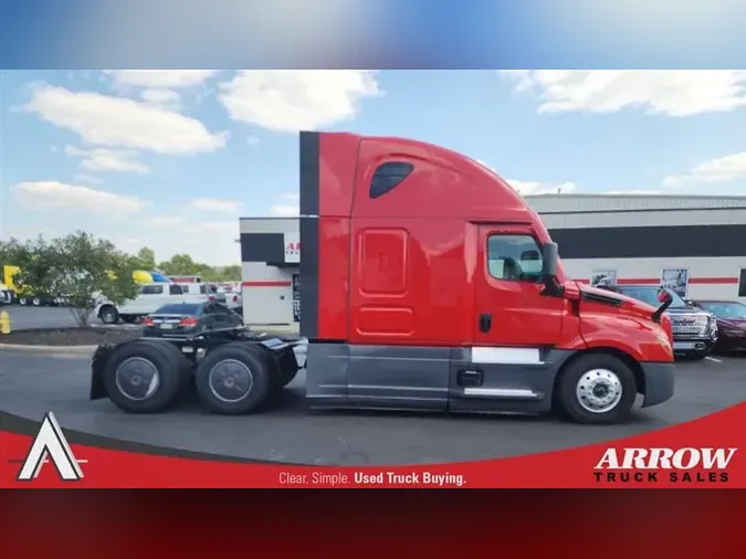 2022 FREIGHTLINER CA126