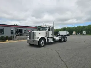2019 PETERBILT 389