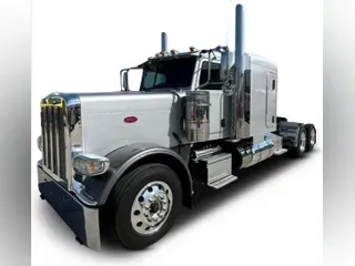 2020 Peterbilt 389