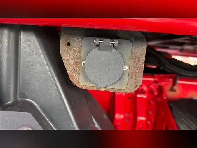 2021 FREIGHTLINER CA116