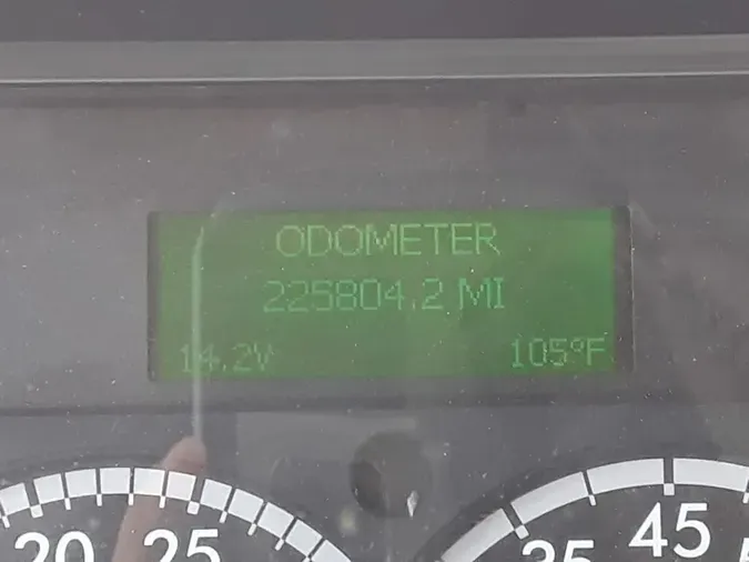 2018 FREIGHTLINER/MERCEDES M2 106
