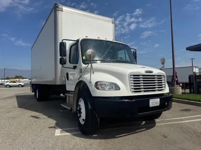 2021 Freightliner Business Class M2 106