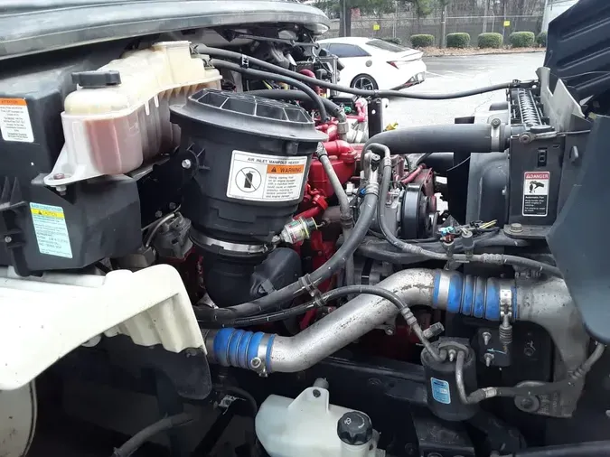 2019 FREIGHTLINER/MERCEDES M2 106