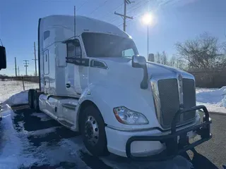 2021 KENWORTH T680