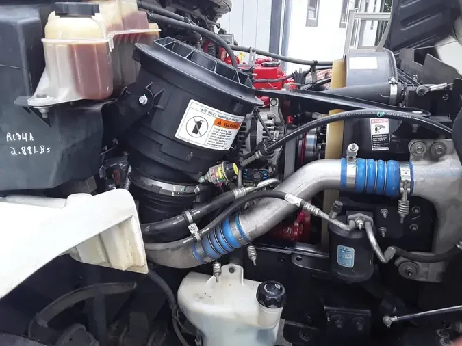 2018 FREIGHTLINER M2 106