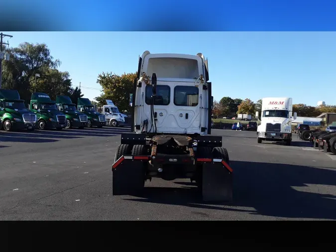 2020 Freightliner Cascadia 126