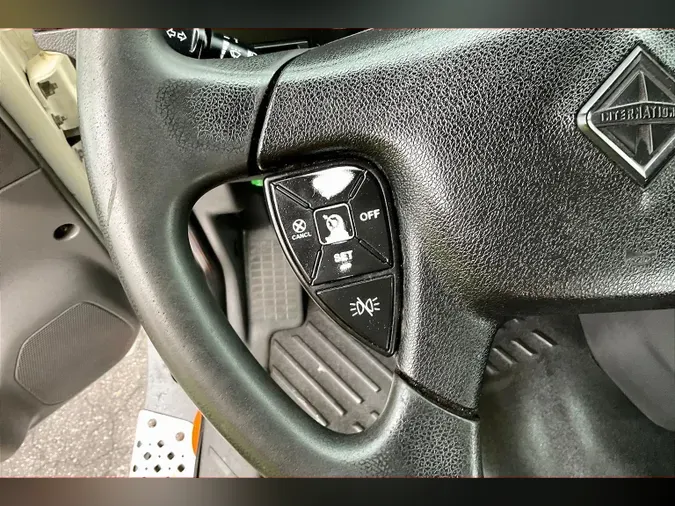 2021 INT LT625 6x4
