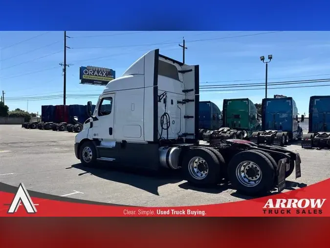 2022 FREIGHTLINER CA116