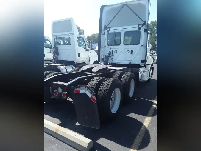 2019 FREIGHTLINER/MERCEDES NEW CASCADIA PX12664