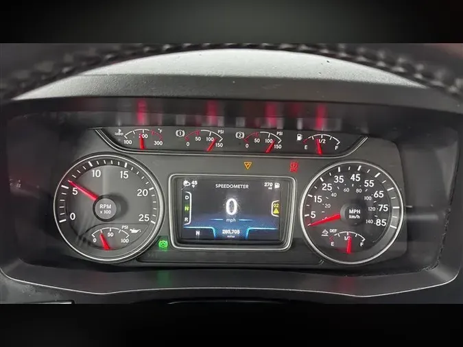 2021 FREIGHTLINER CA126