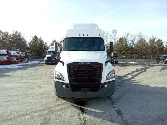 2020 Freightliner Cascadia