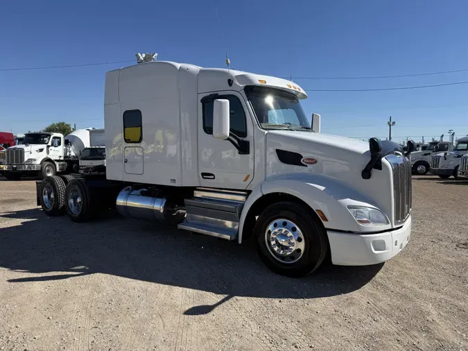 2022 Peterbilt 579