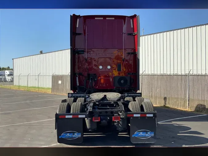 2021 INT LT625 6x4