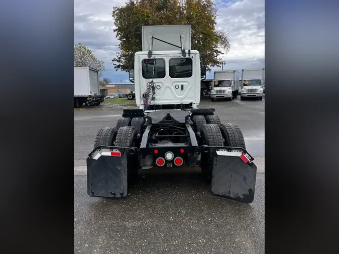 2020 FREIGHTLINER/MERCEDES NEW CASCADIA PX12664