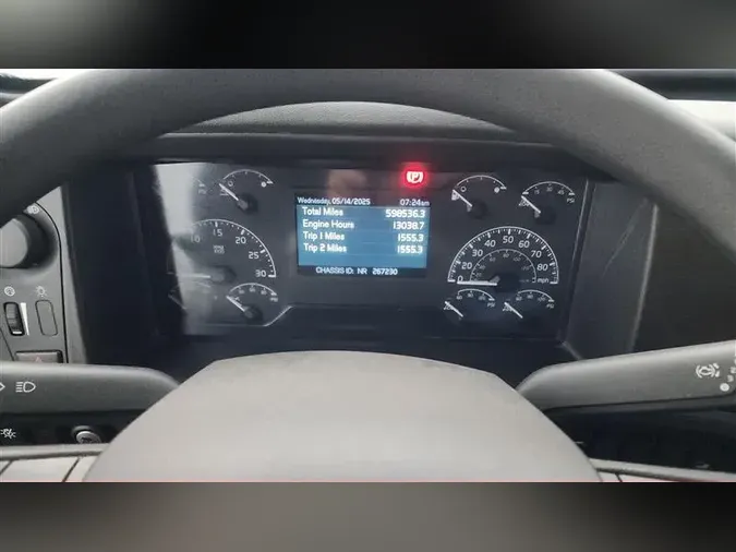 2020 VOLVO VNL760