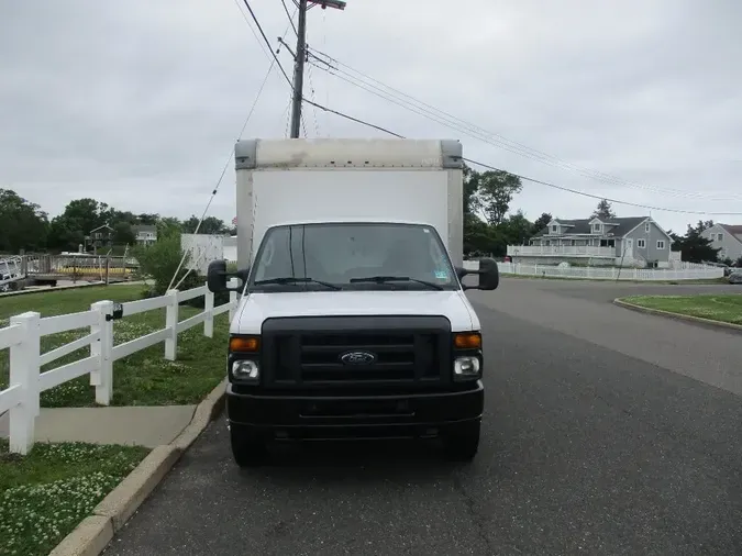 2017 FORD E350
