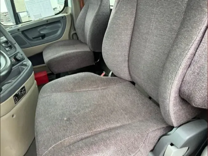 2019 FREIGHTLINER/MERCEDES CASCADIA 125