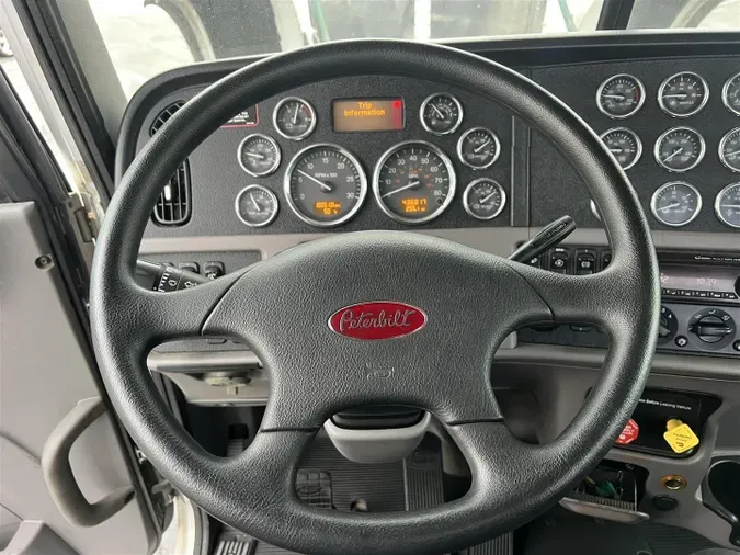 2018 Peterbilt 389