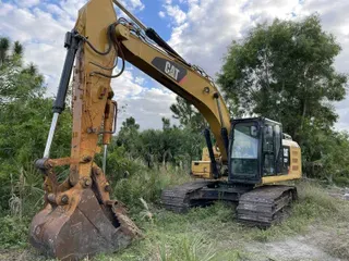 2016 CATERPILLAR 323F