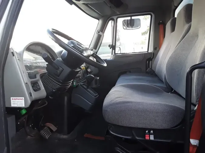 2018 NAVISTAR INTERNATIONAL 4300