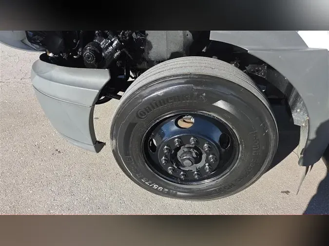 2020 INTERNATIONAL RH613