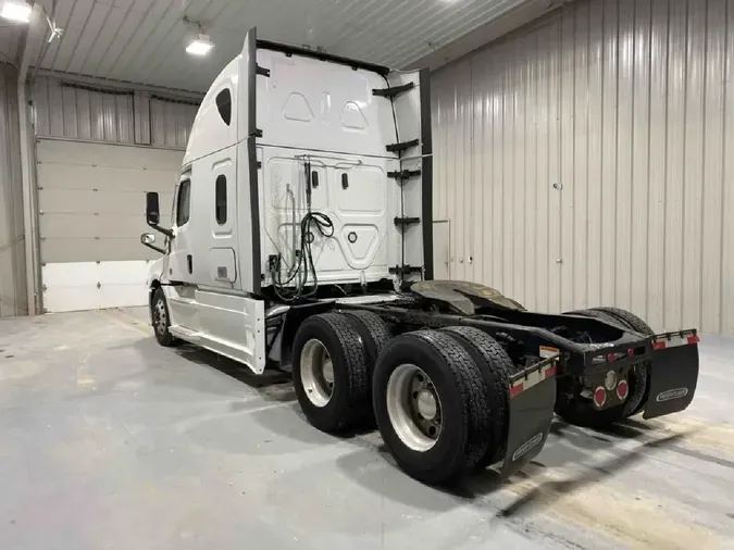 2022 FREIGHTLINER Cascadia 12607af81b4d86ef4014ece2f1ea5490577