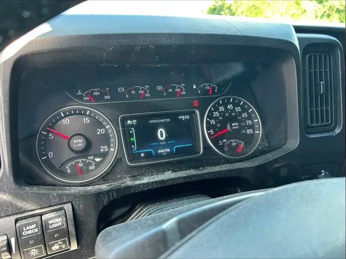 2020 International LT625