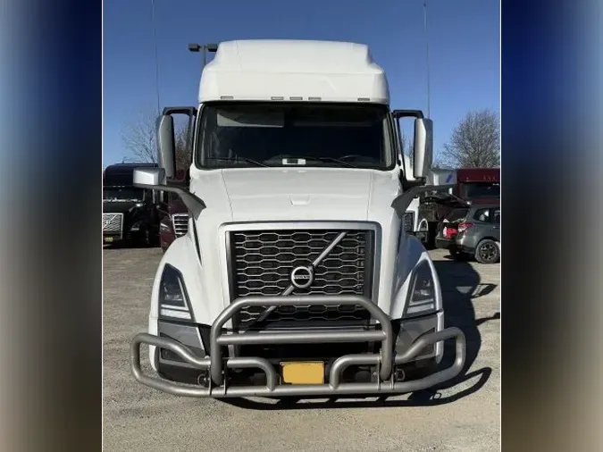 2024 VOLVO VNL64T760