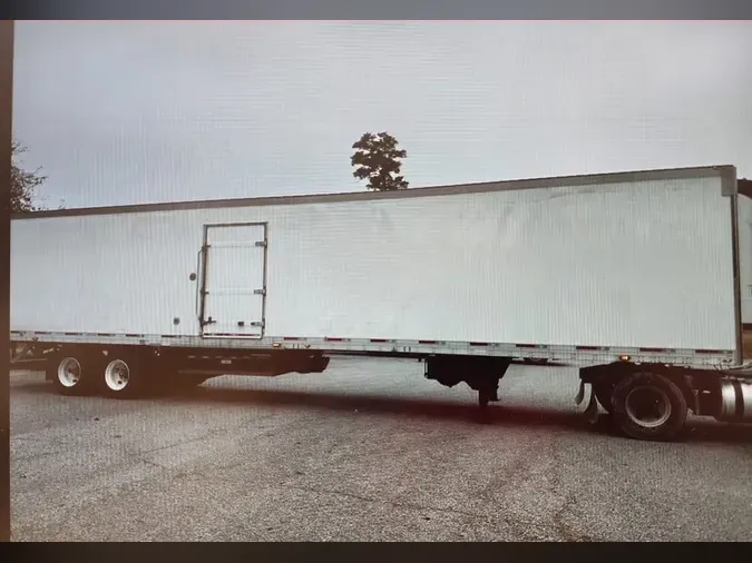 2016 UTILITY TRAILERS VS2RA 48/162/10207b641850aa537666b805d21488fdc9c