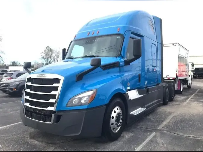 2021 Freightliner Cascadia