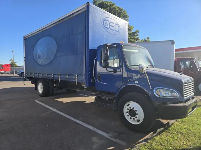 2019 Freightliner Business Class M2 106