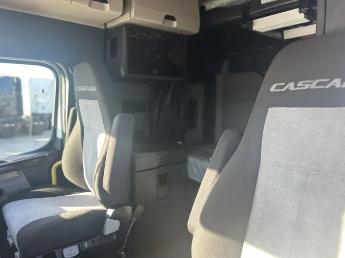 2022 Freightliner Cascadia
