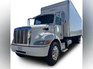 2020 Peterbilt 337