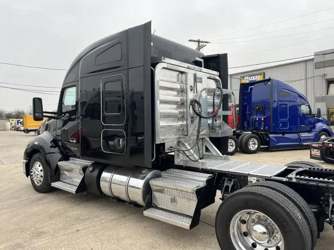 2022 Kenworth T680