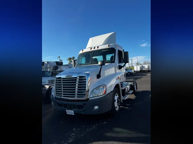2018 FREIGHTLINER/MERCEDES CASCADIA 12507c5e5d51e7b54b47f127ed1070e0cd8