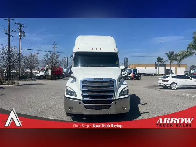 2019 FREIGHTLINER CA126