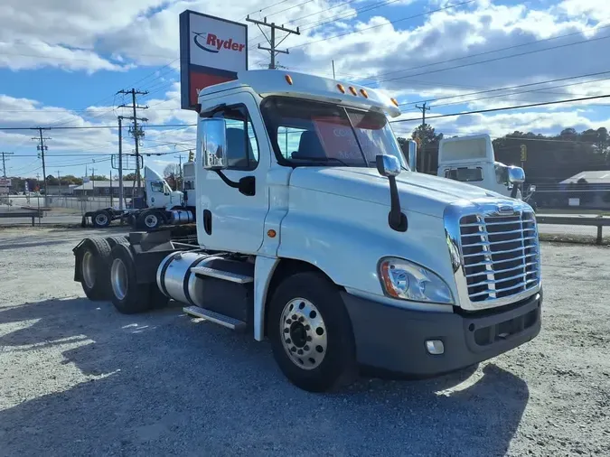 2018 FREIGHTLINER/MERCEDES CASCADIA 12507c9760e5a950df994758d4b739cd81d